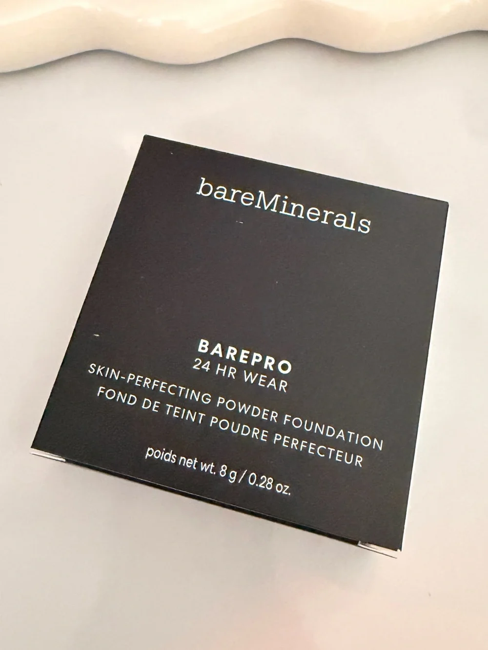 NEW Bareminerals powder foundation light 27 neutral 24 hour wear
